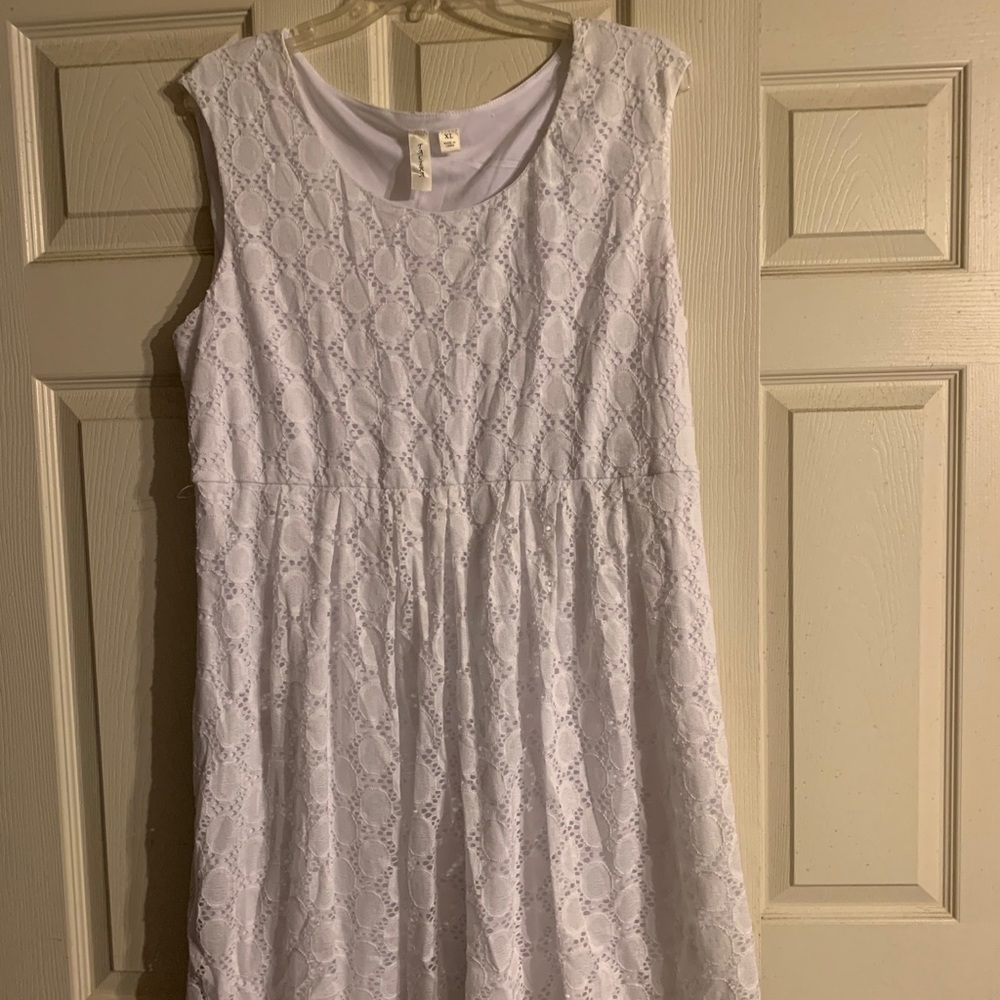 XL white Tacera sundress